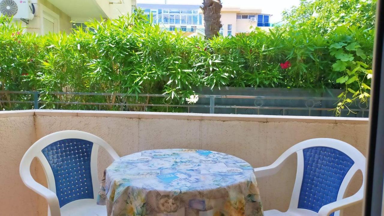 Guesthouse Tri Palme Bečići Εξωτερικό φωτογραφία