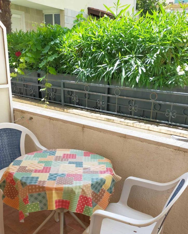 Guesthouse Tri Palme Bečići Εξωτερικό φωτογραφία